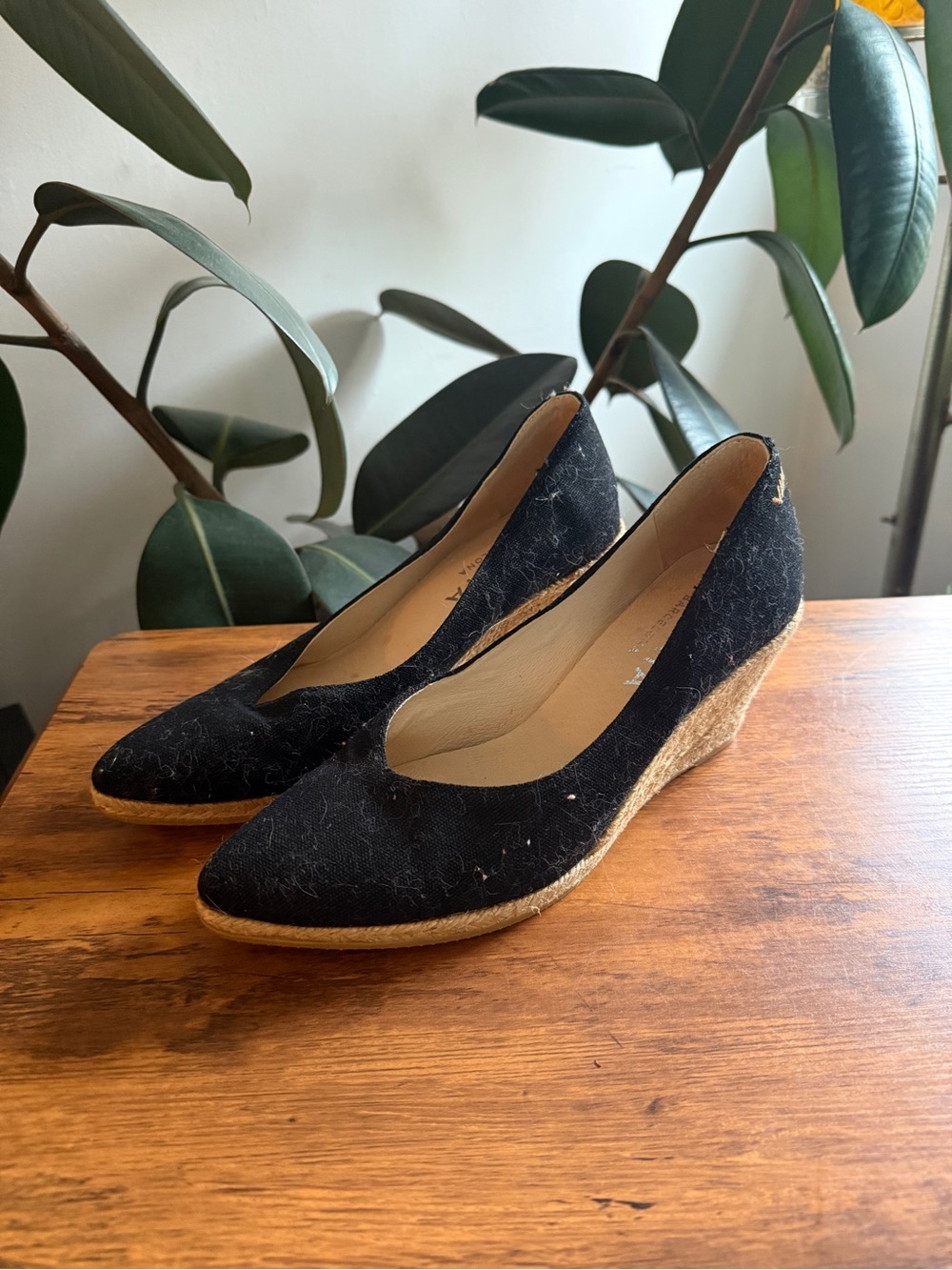 VISCATA Barcelona Black Espadrille Wedge Pumps - Women's